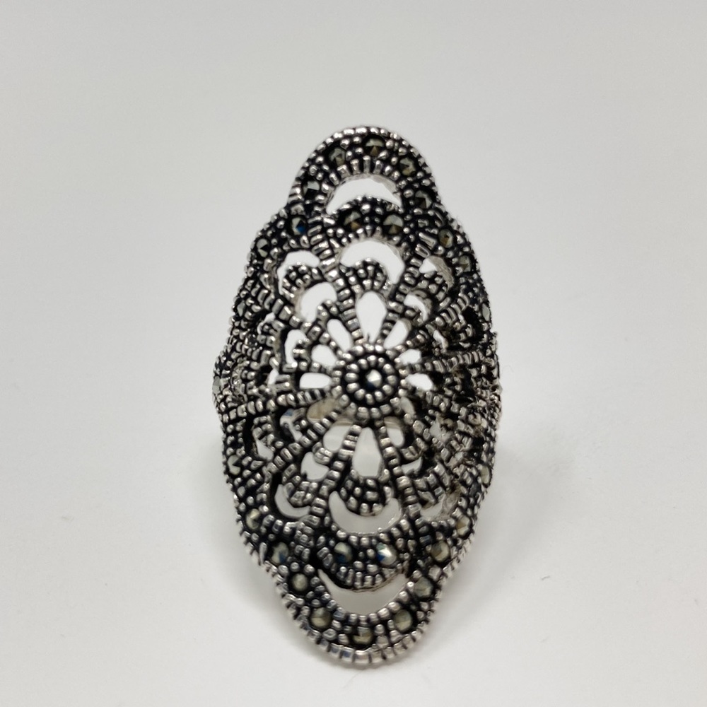 Oval sterling silver ring 925  for women with small zirconia